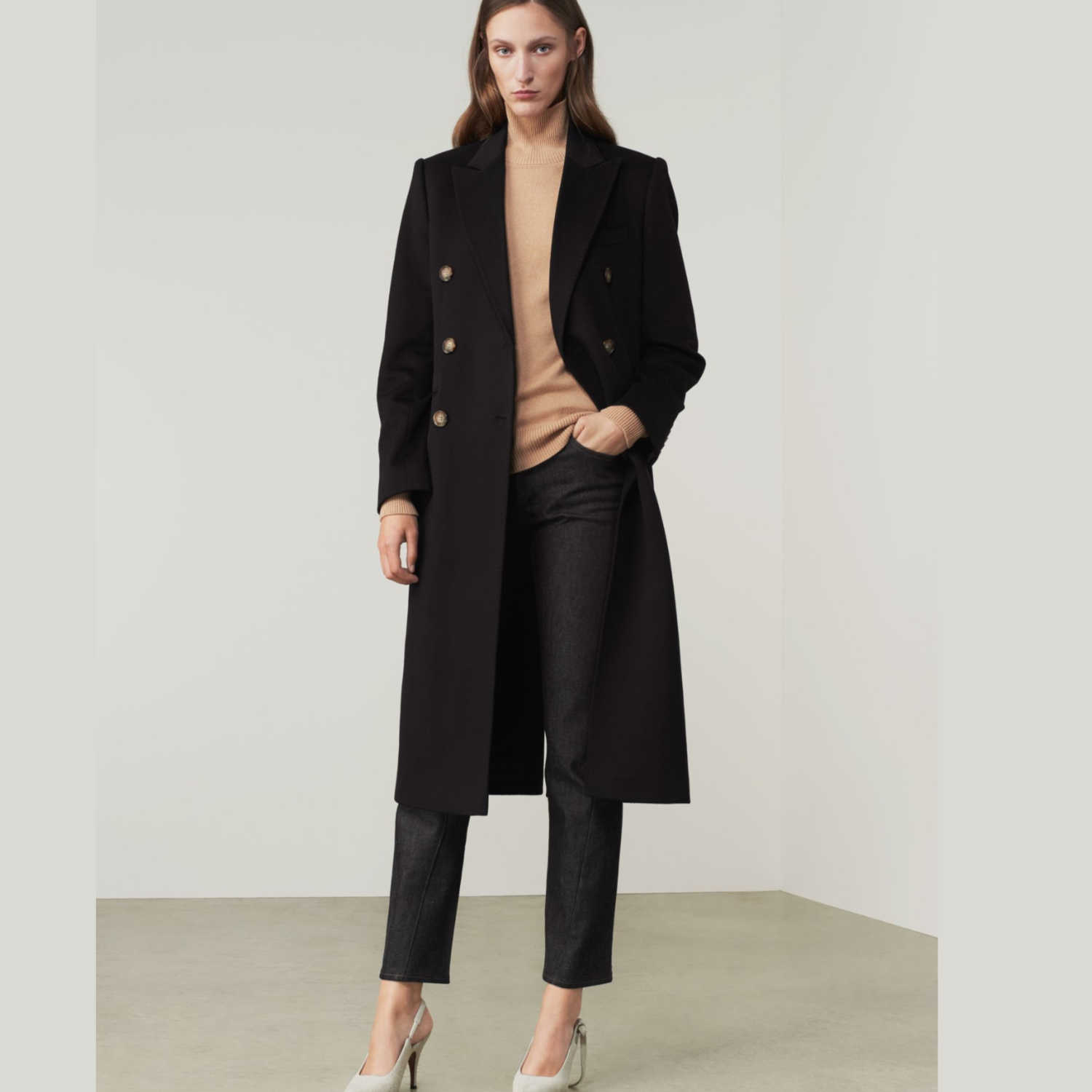 Victoria Beckham Slim Tailored Wool Coat - Meghan's Mirror